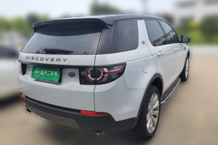 Used Land Rover Discovery Sport 2016 2.0T SE Rear Right 45 Deg