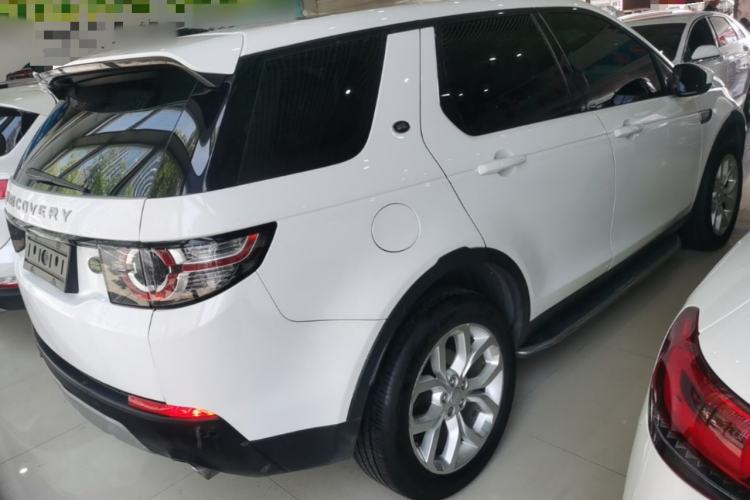 Used Land Rover Discovery Sport 2016 2.0T HSE Rear Right 45 Deg
