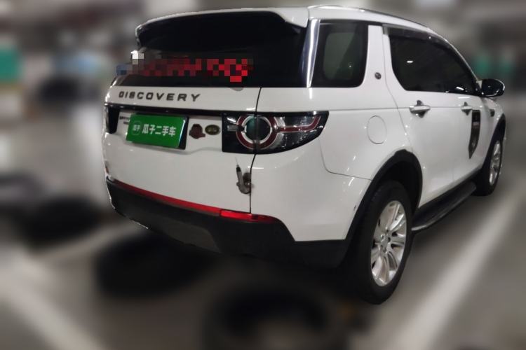 Used Land Rover Discovery Sport 2016 2.0T SE Rear Right 45 Deg