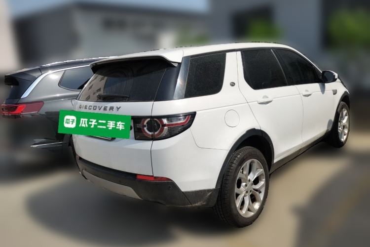 Used Land Rover Discovery Sport 2016 2.0T HSE Rear Right 45 Deg