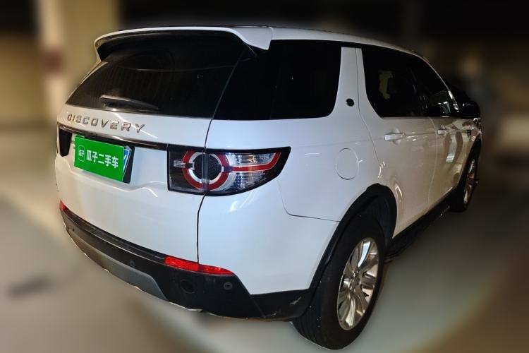 Used Land Rover Discovery Sport 2016 2.0T SE Rear Right 45 Deg
