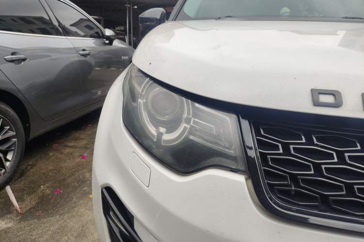 Used Land Rover Discovery Sport 2016 2.0T HSE Right Front Headlight
