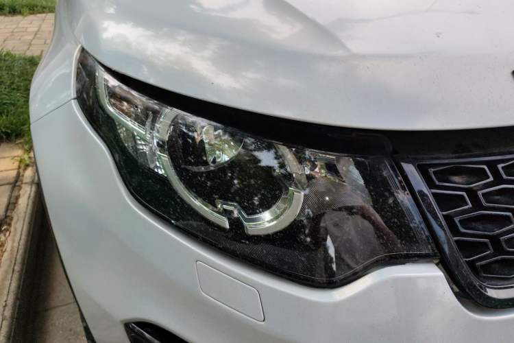 Used Land Rover Discovery Sport 2016 2.0T S Right Front Headlight