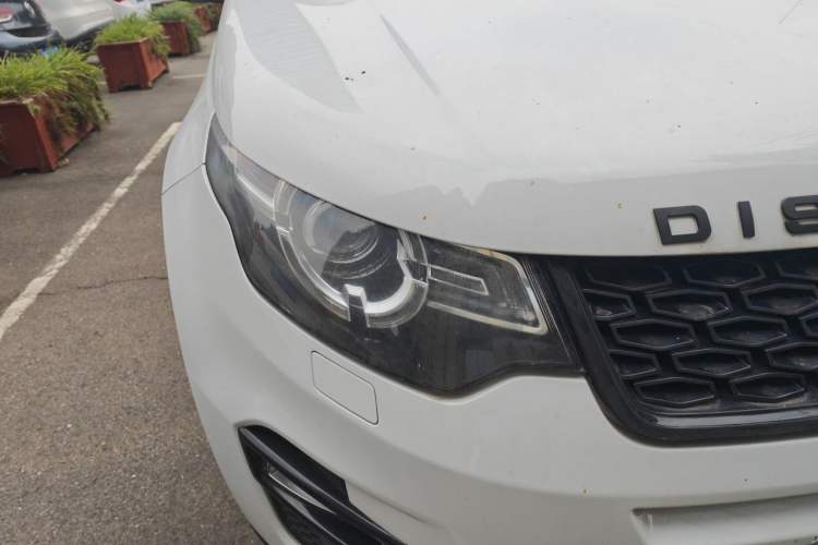 Used Land Rover Discovery Sport 2016 2.0T SE Right Front Headlight