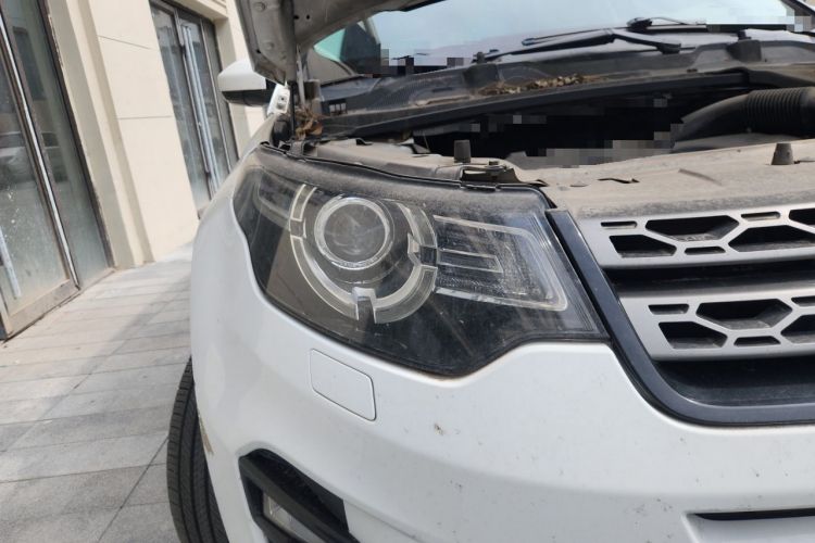 Used Land Rover Discovery Sport 2016 2.0T SE Right Front Headlight