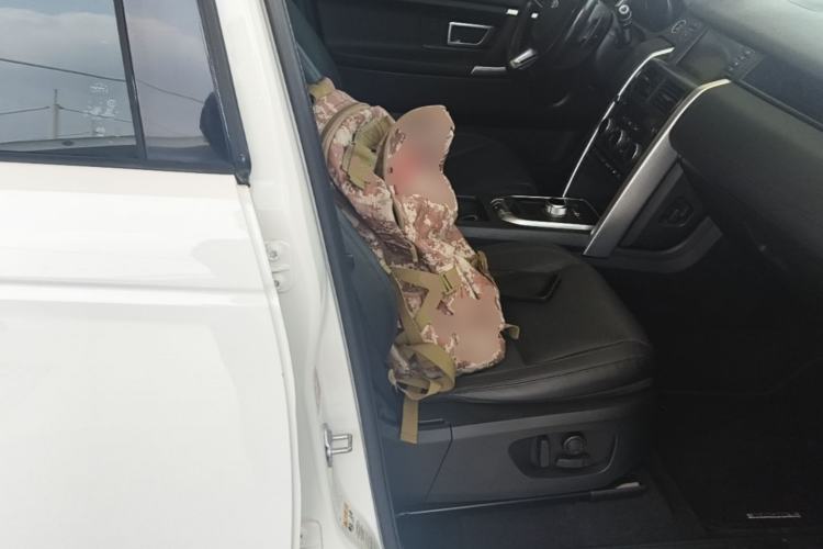 Used Land Rover Discovery Sport 2016 2.0T SE Right Front Seat
