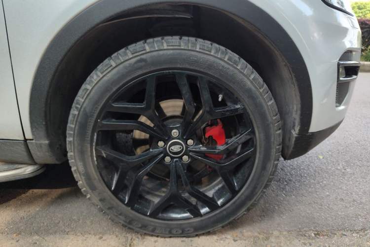 Used Land Rover Discovery Sport 2016 2.0T S Right Front Wheel Hub