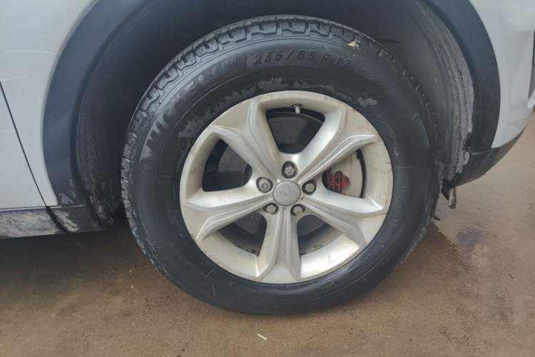 Used Land Rover Discovery Sport 2016 2.0T S Right Front Wheel Hub