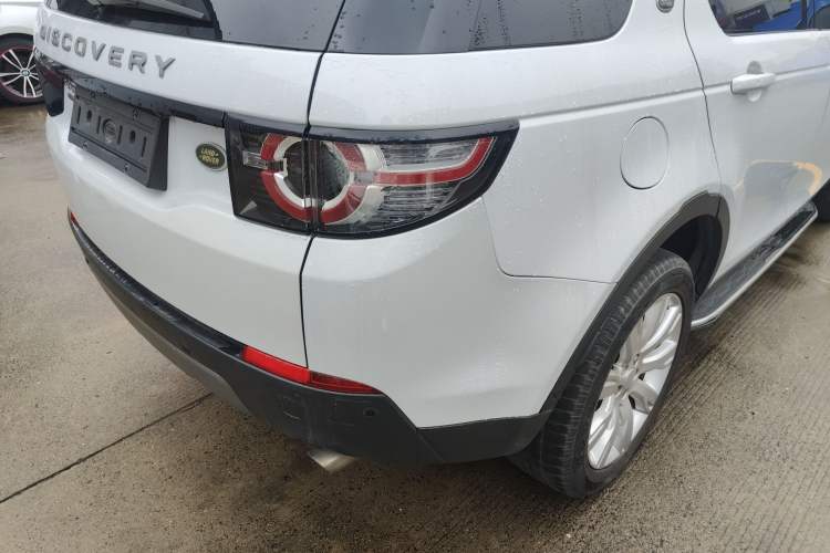 Used Land Rover Discovery Sport 2016 2.0T Limited Edition Right Rear Taillight