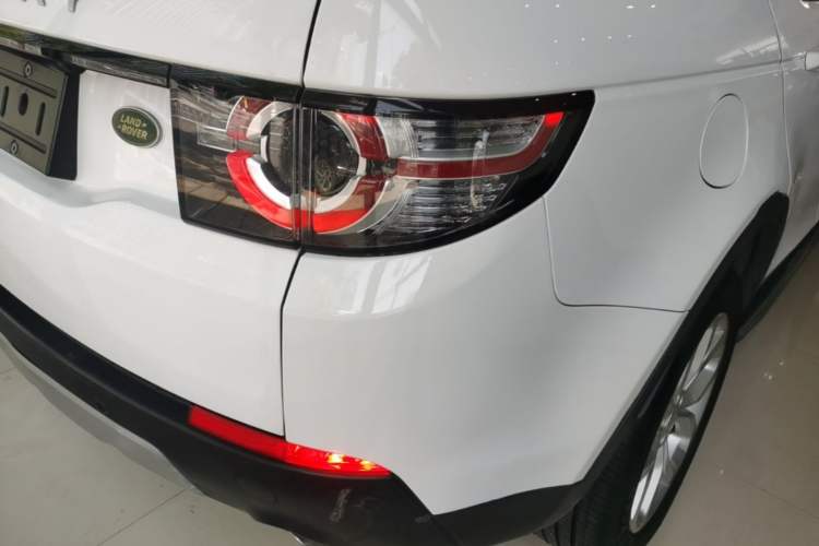 Used Land Rover Discovery Sport 2016 2.0T HSE Right Rear Taillight