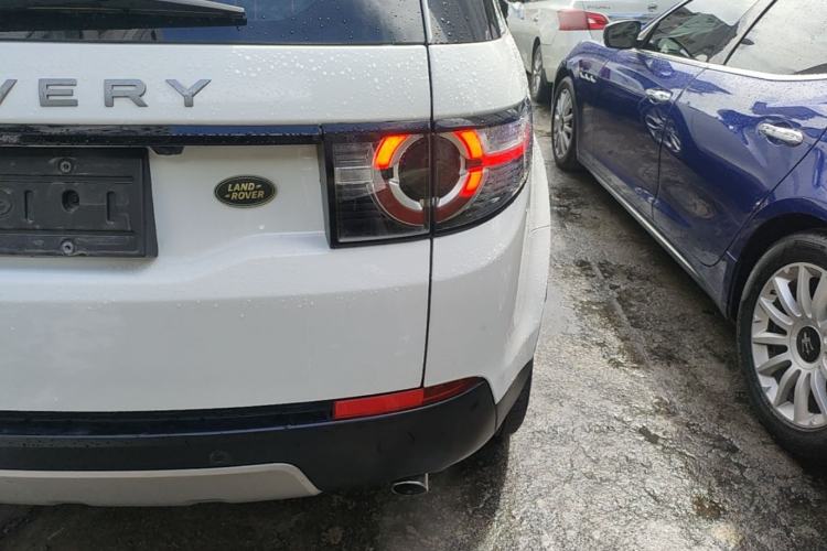 Used Land Rover Discovery Sport 2016 2.0T HSE Right Rear Taillight