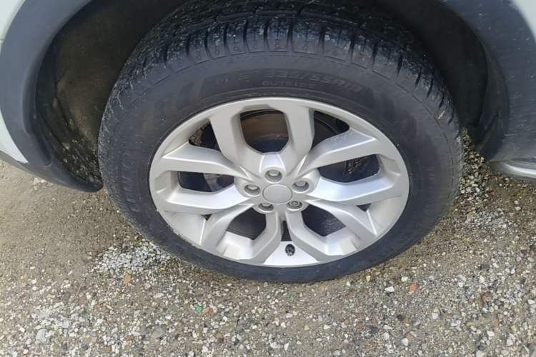 Used Land Rover Discovery Sport 2016 2.0T HSE Right Rear Wheel Hub