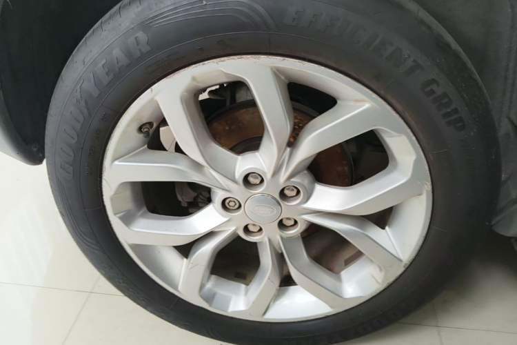 Used Land Rover Discovery Sport 2016 2.0T HSE Right Rear Wheel Hub
