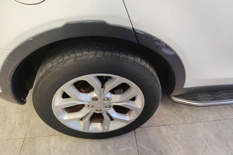 Used Land Rover Discovery Sport 2016 2.0T HSE Right Rear Wheel Hub