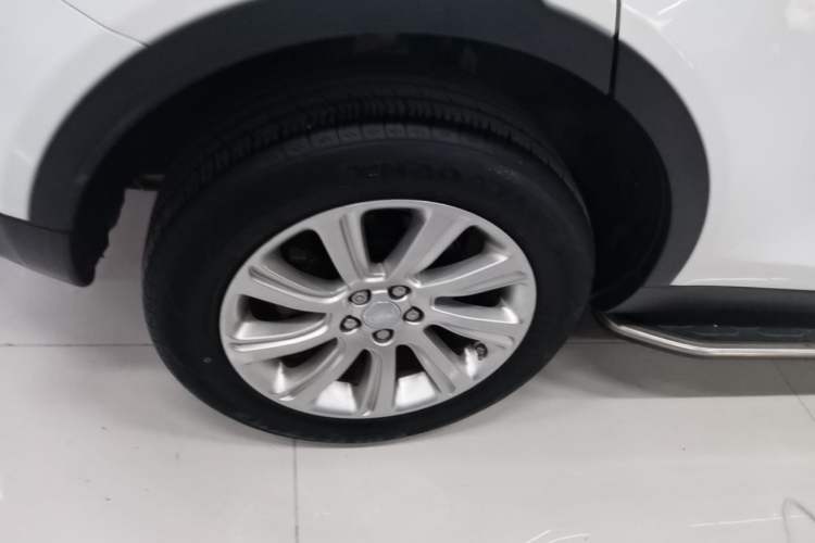 Used Land Rover Discovery Sport 2016 2.0T SE Right Rear Wheel Hub