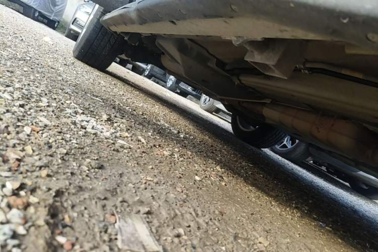 Used Land Rover Discovery Sport 2016 2.0T HSE Right Side Sill