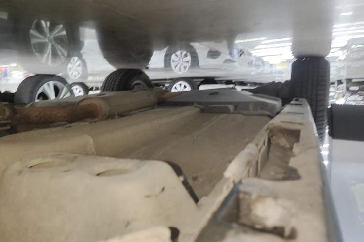 Used Land Rover Discovery Sport 2016 2.0T S Right Side Sill