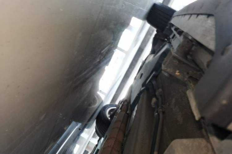 Used Land Rover Discovery Sport 2016 2.0T HSE Right Side Sill