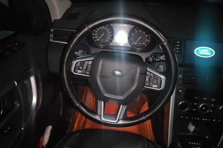 Used Land Rover Discovery Sport 2016 2.0T SE Steering Wheel