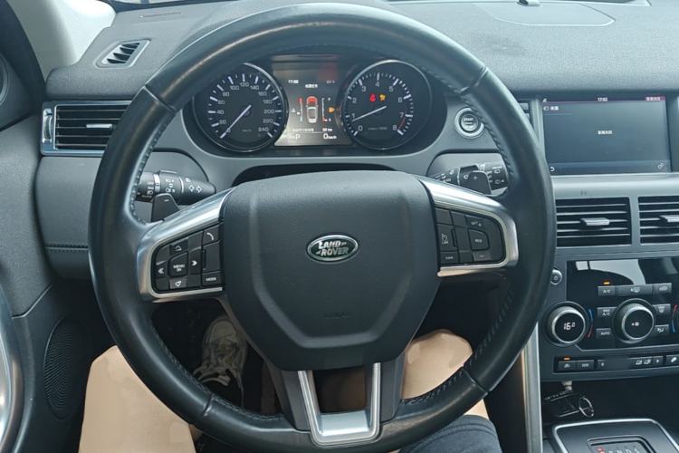 Used Land Rover Discovery Sport 2016 2.0T SE Steering Wheel