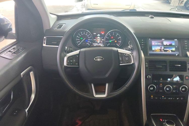 Used Land Rover Discovery Sport 2016 2.0T HSE Steering Wheel