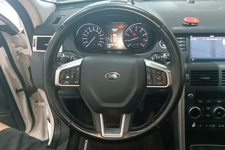 Used Land Rover Discovery Sport 2016 2.0T HSE Steering Wheel