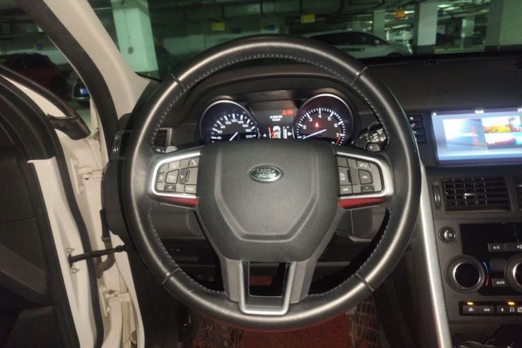 Used Land Rover Discovery Sport 2016 2.0T SE Steering Wheel
