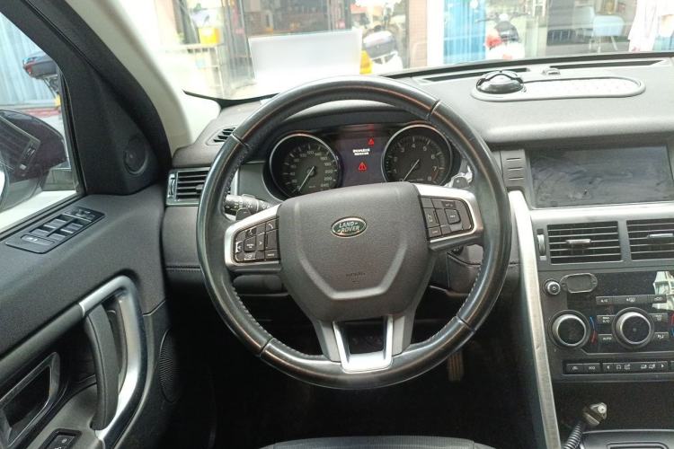 Used Land Rover Discovery Sport 2016 2.0T SE Steering Wheel