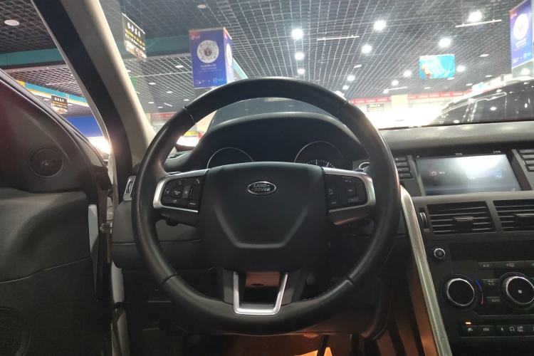 Used Land Rover Discovery Sport 2016 2.0T SE Steering Wheel