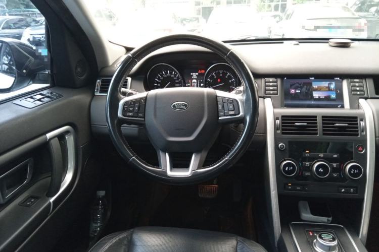 Used Land Rover Discovery Sport 2016 2.0T SE Steering Wheel