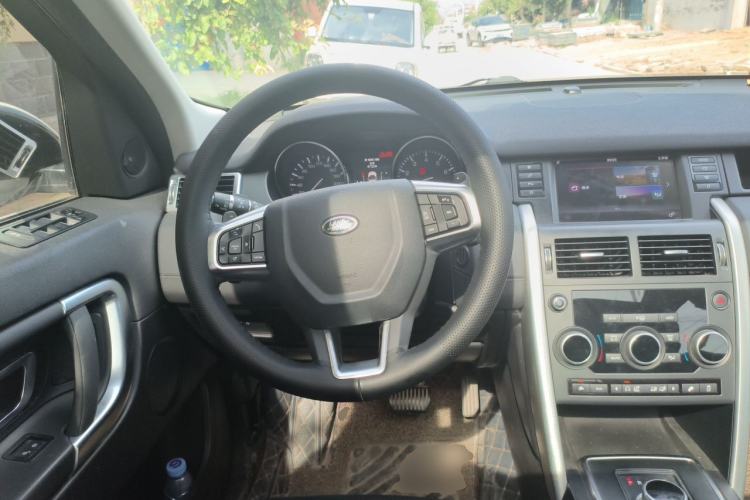 Used Land Rover Discovery Sport 2016 2.0T SE Steering Wheel