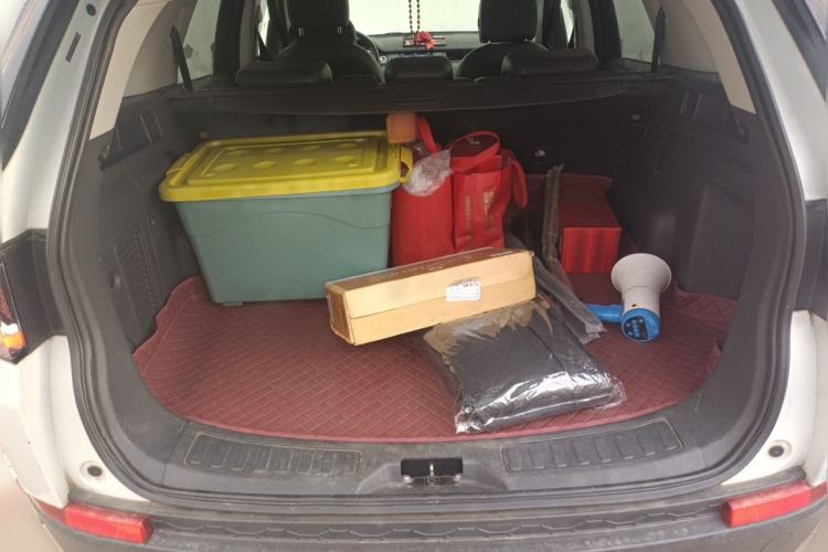 Used Land Rover Discovery Sport 2016 2.0T SE Trunk