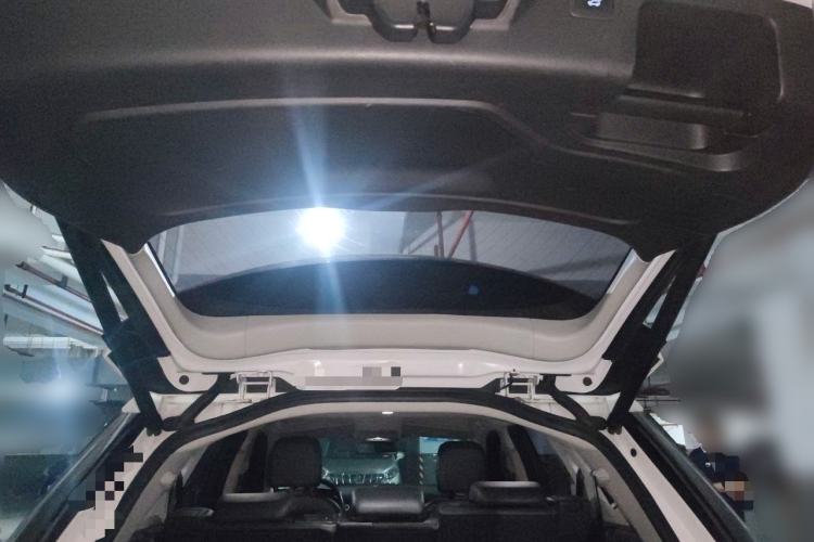 Used Land Rover Discovery Sport 2016 2.0T HSE Trunk