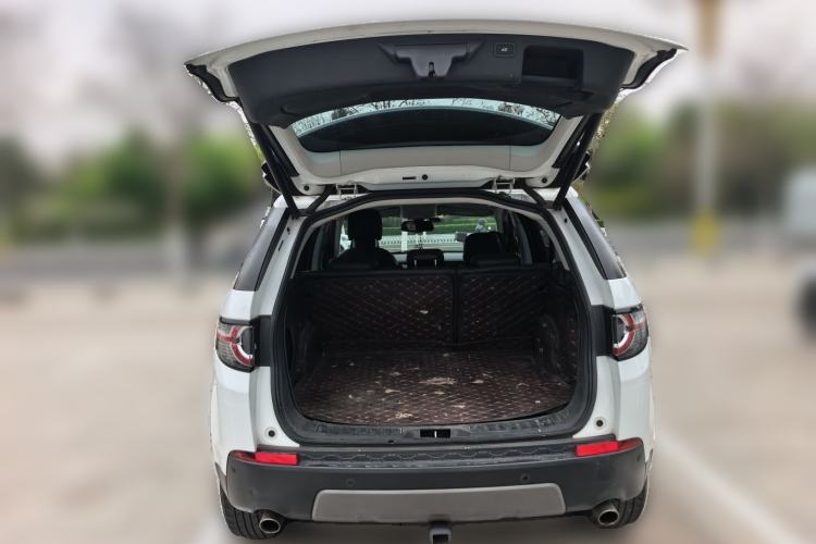 Used Land Rover Discovery Sport 2016 2.0T SE Trunk