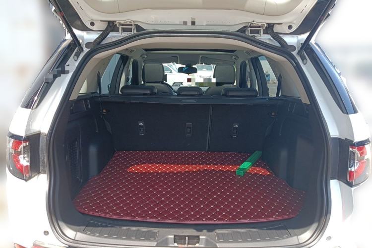 Used Land Rover Discovery Sport 2016 2.0T S Trunk