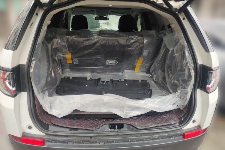 Used Land Rover Discovery Sport 2016 2.0T HSE Trunk
