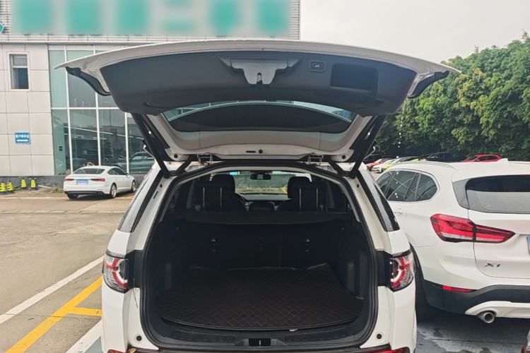 Used Land Rover Discovery Sport 2016 2.0T SE Trunk