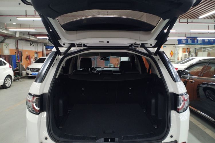 Used Land Rover Discovery Sport 2016 2.0T SE Trunk