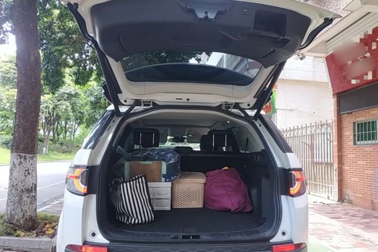 Used Land Rover Discovery Sport 2016 2.0T SE Trunk
