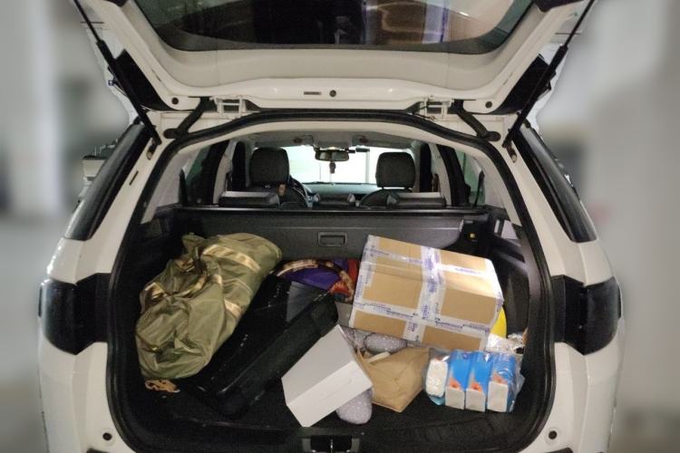 Used Land Rover Discovery Sport 2016 2.0T S Trunk