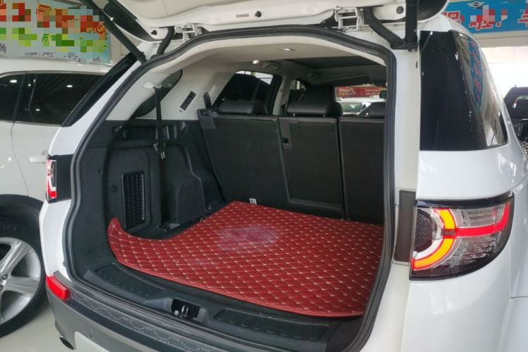 Used Land Rover Discovery Sport 2016 2.0T HSE Trunk