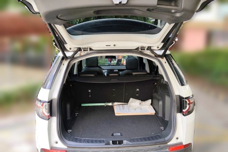 Used Land Rover Discovery Sport 2016 2.0T SE Trunk