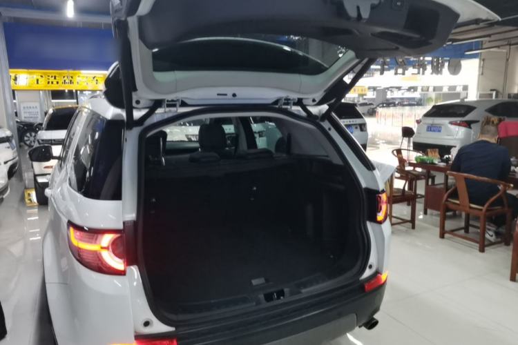 Used Land Rover Discovery Sport 2016 2.0T SE Trunk