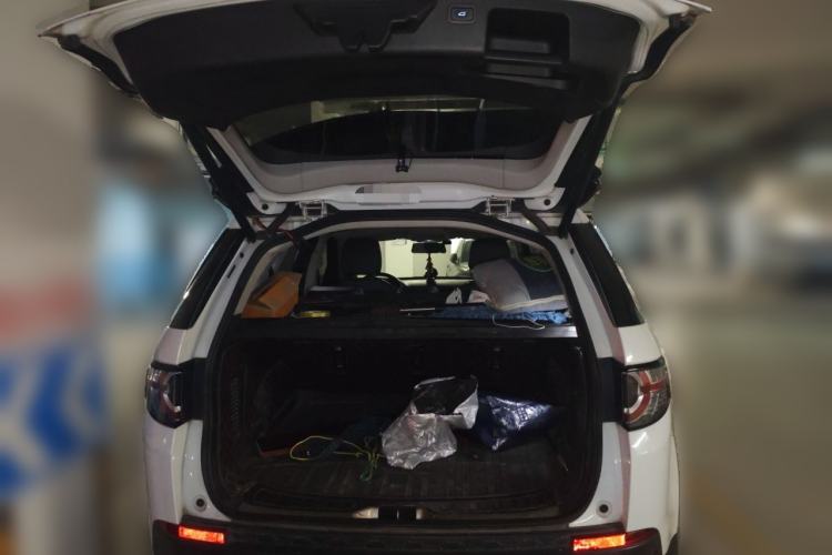 Used Land Rover Discovery Sport 2016 2.0T SE Trunk
