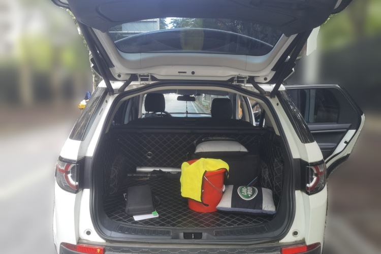 Used Land Rover Discovery Sport 2016 2.0T SE Trunk