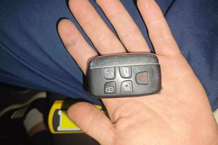 Used Land Rover Discovery Sport 2016 2.0T SE Vehicle Key