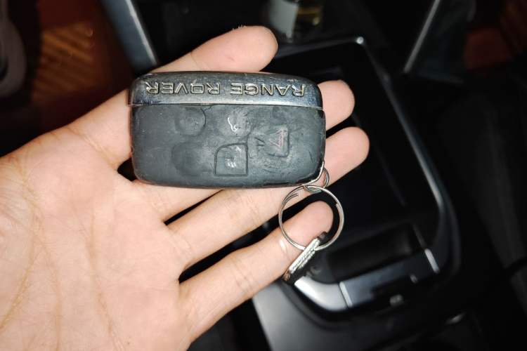 Used Land Rover Discovery Sport 2016 2.0T SE Vehicle Key