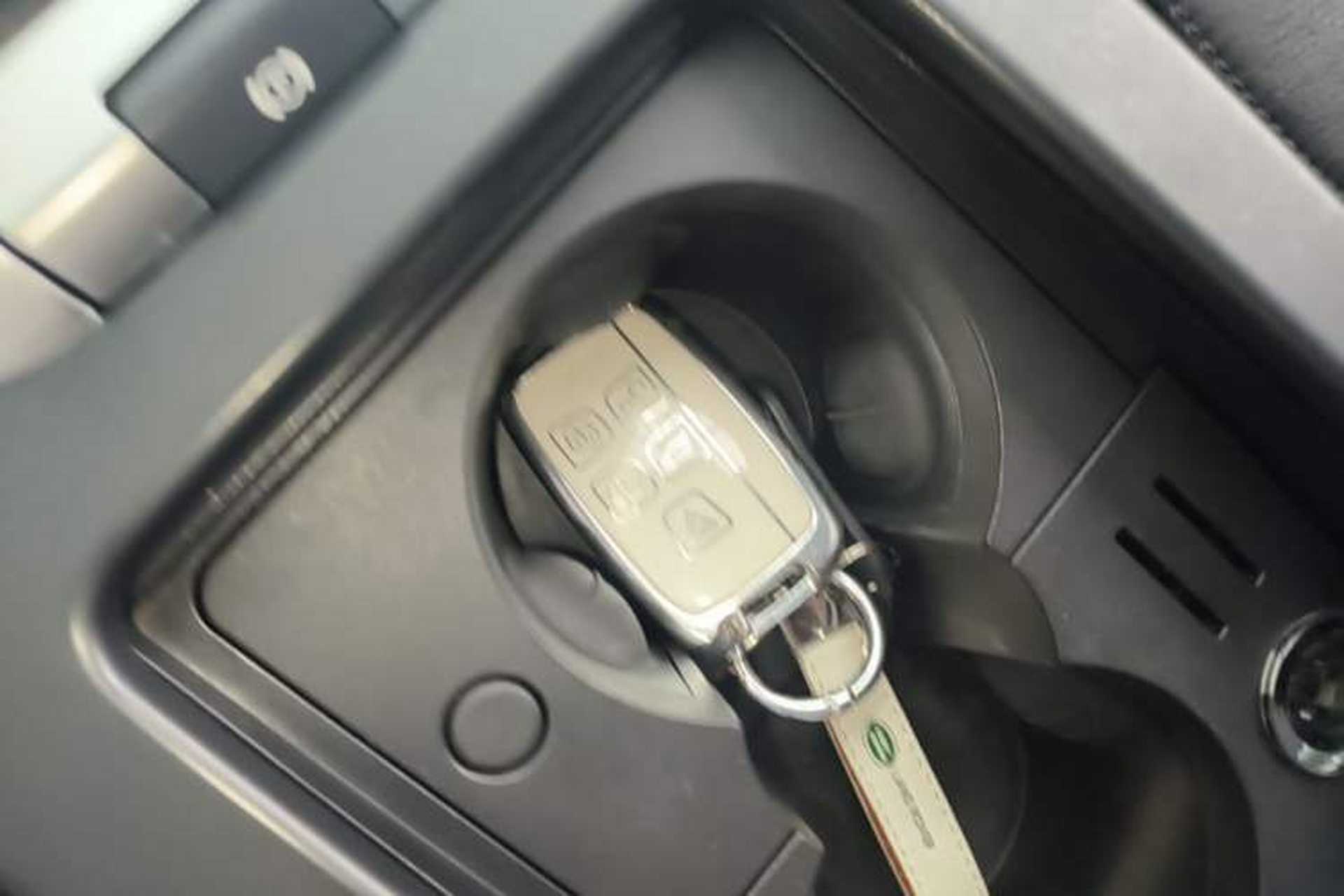 Used Land Rover Discovery Sport 2016 2.0T HSE Vehicle Key