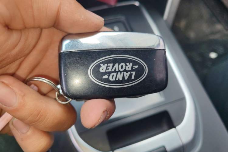 Used Land Rover Discovery Sport 2016 2.0T HSE Vehicle Key
