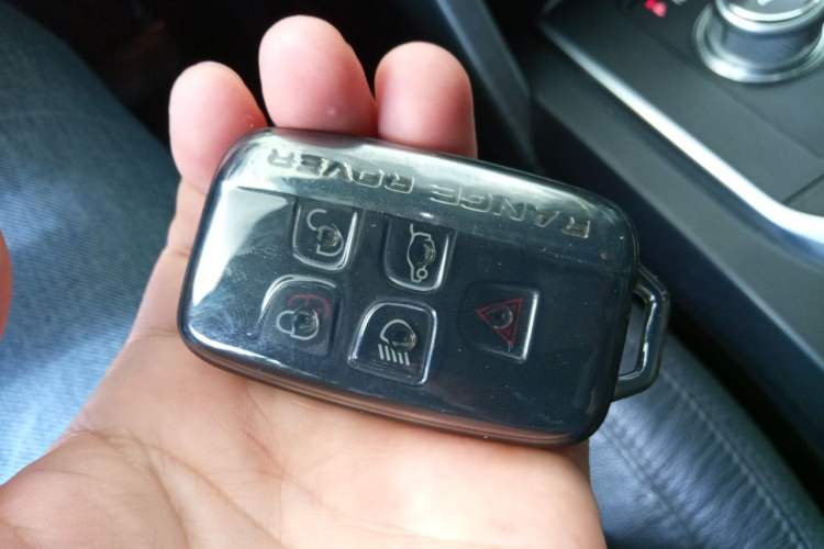 Used Land Rover Discovery Sport 2016 2.0T SE Vehicle Key